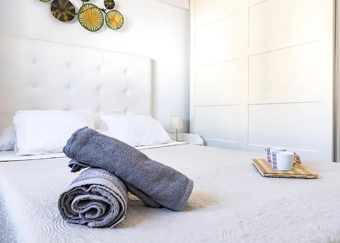 Διαμέρισμα Malaga Beach Apartment