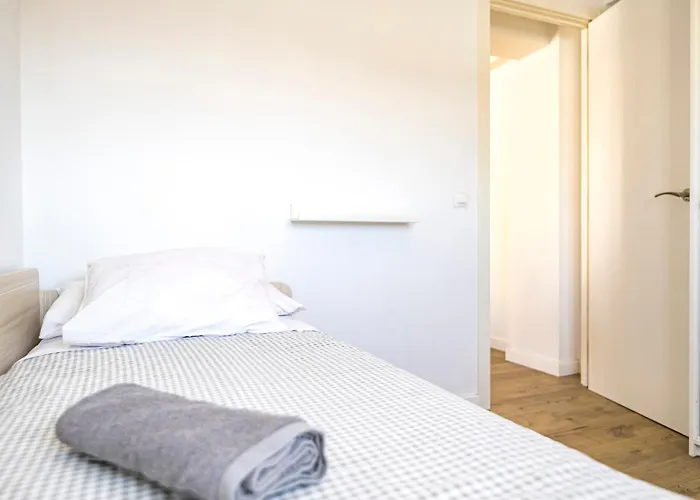 Διαμέρισμα Malaga Beach Apartment *